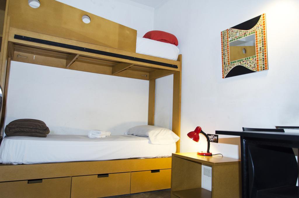 La Casa De Pichincha Hostel Buenos Aires Bilik gambar